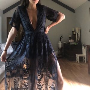 Honey Punch Spanish lace maxi dress NWT!!